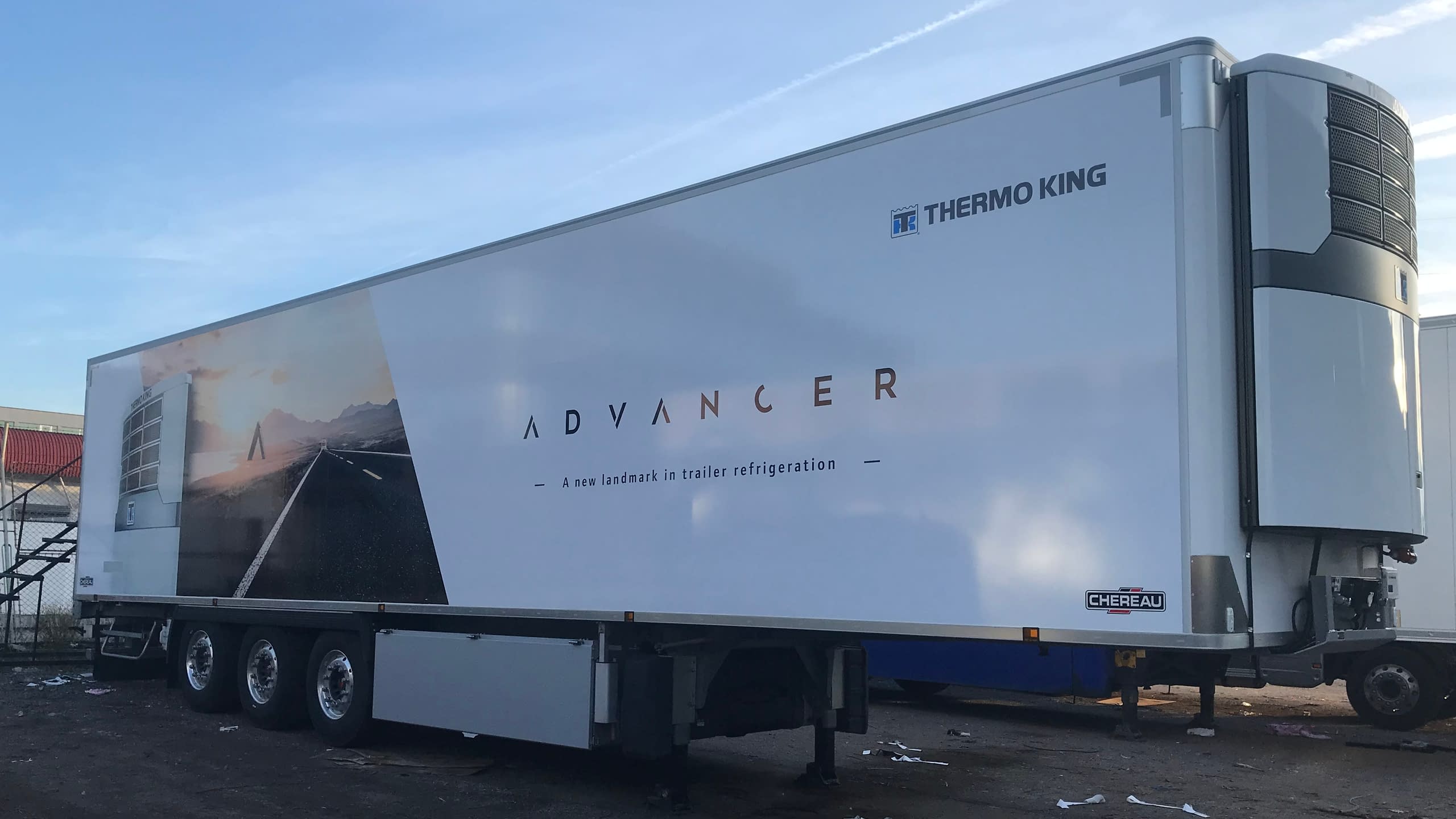 Брандиране на камиони в София – Хорос 5