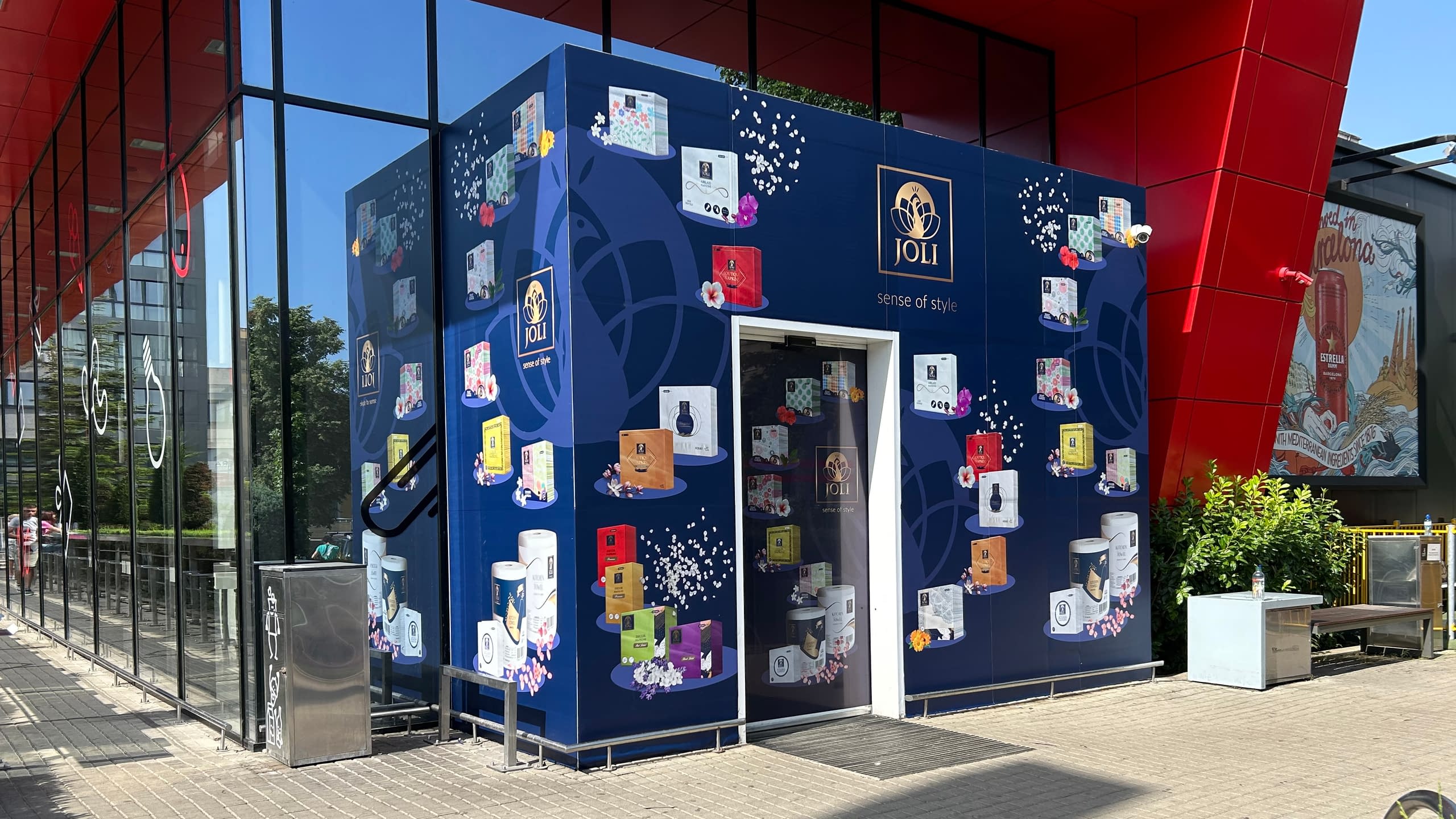 Рекламни стикери за стъкло – Рекламна агенция Хорос 5